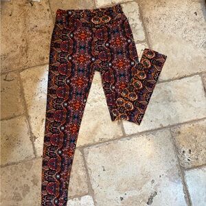 LuLaRoe Orange and Blue Patterned Leggings